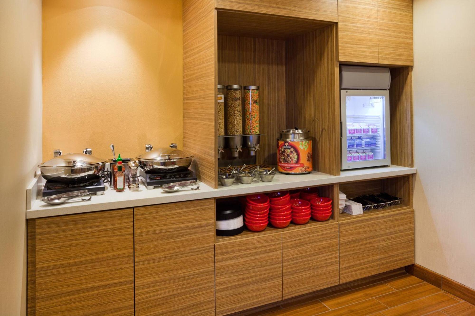 ทาวน์เพลส สวีท ซูส์ ฟอลส์ เซาท์ Hotel ซูฟอลส์ ภายนอก รูปภาพ